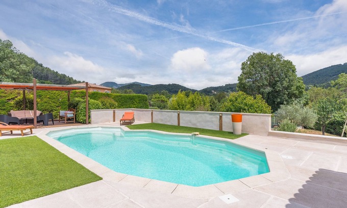 Auriol Apartamento | Apartamento 'Lobéal' con piscina compartida, Wi-Fi y aire acondicionado