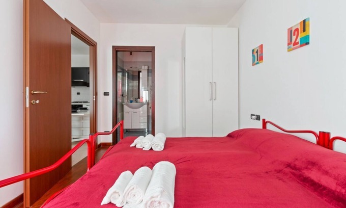 Lambrate Apartamento | Apartamento situado en el barrio Rubattino de Milán, cerca de la Esselunga di Rubattino.