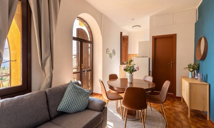 Colazza Apartamento | Apartamento 'Lovely House' con vistas a la montaña, balcón y Wi-Fi