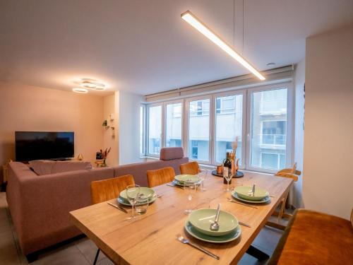 Blankenberge Apartamento | Apartment Lovely La Marée with lateral sea view by Interhome