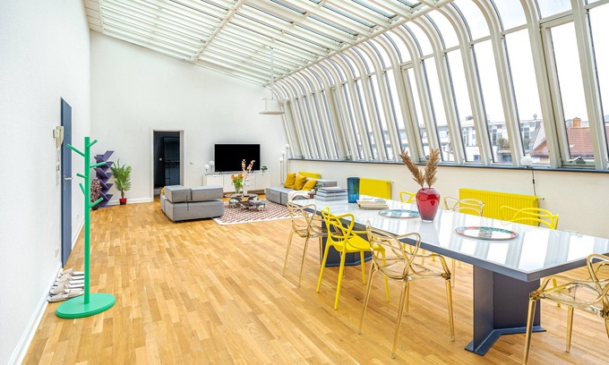 Mitte Apartamento | Apartamento-Lujoso-Baño Privado-Vista a la Ciudad-SKY LOFT