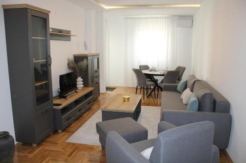 Smederevo Apartamento | Apartment M