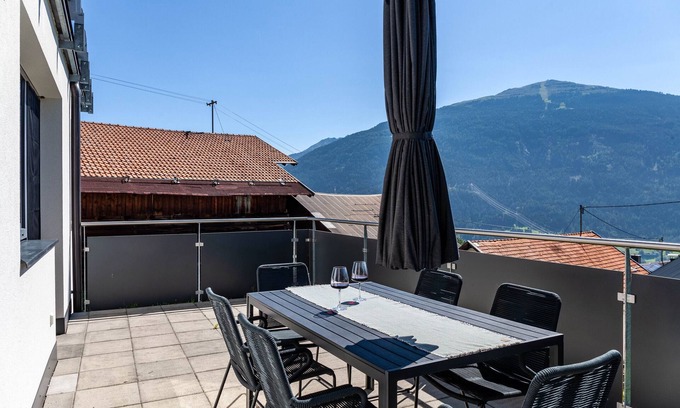 Arzl im Piztal Apartamento | Apartamento 'Manu's Bergblick' con vistas a la montaña, terraza privada y Wi-Fi