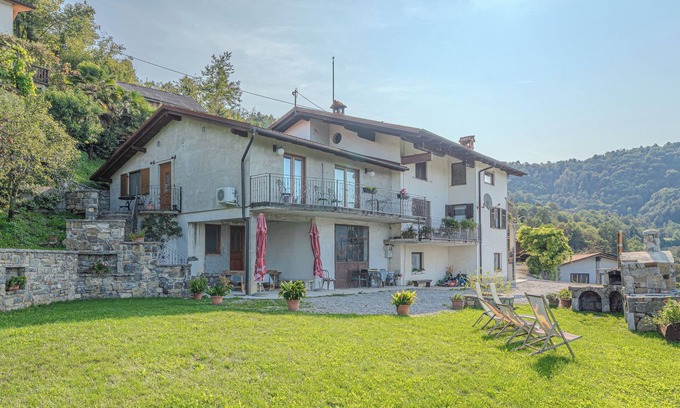 Kambresko Apartamento | Apartment Marta With Emerald Soca Views, Kanal ob Soči, Slovenia