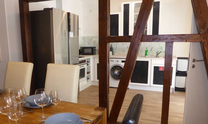 Jena Apartamento | Apartment Martin Luther, 3 bedrooms, free WiFi, center - Apartment Martin Luther