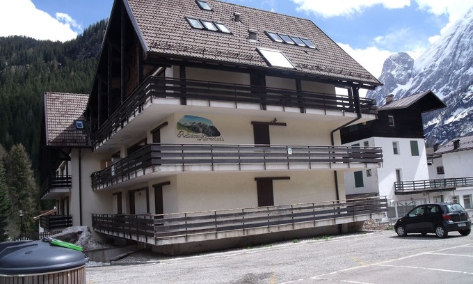 Alba Apartamento | CANAZEI - VAL DI FASSA Alquilo apartamento con vista a los DOLOMITOS