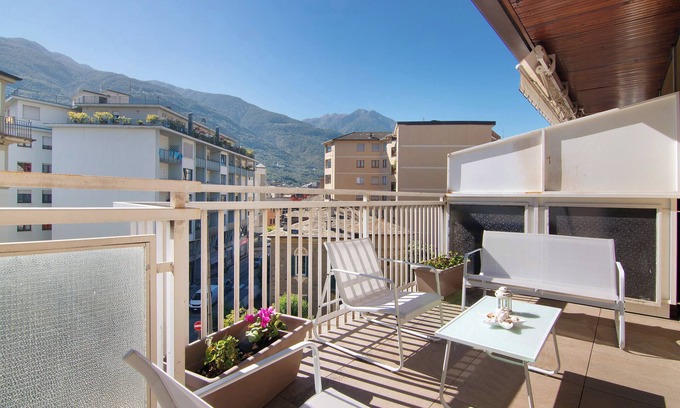 Valtellina Apartamento | Apartamento 'Mary House' con vistas a la montaña, terraza privada y Wi-Fi