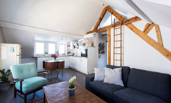 Pfaffendorf Apartamento | Apartamento MILO: ático de 3 habitaciones, con aire acondicionado y cerca de la ciudad.