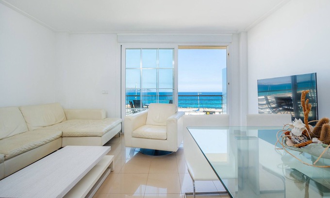 Can Picafort Apartamento | Apartamento 'Minimal Ref 9000' con balcón, Wi-Fi y aire acondicionado