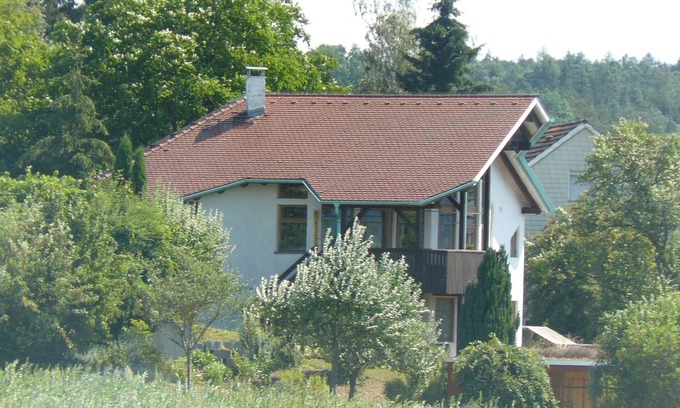 Allensbach Apartamento | Apartamento 'Naturhaus, 50qm' con vistas al lago, terraza compartida y Wi-Fi