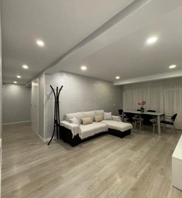 Torrejon de Ardoz Apartamento | Apartment near downtown