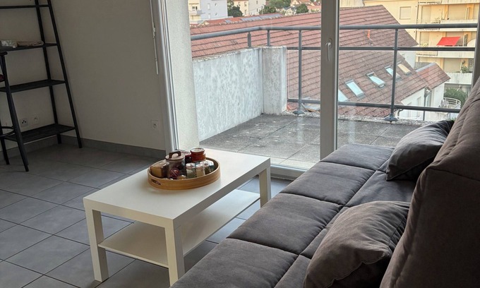 Maladiere Apartamento | Apartment near flag and republic