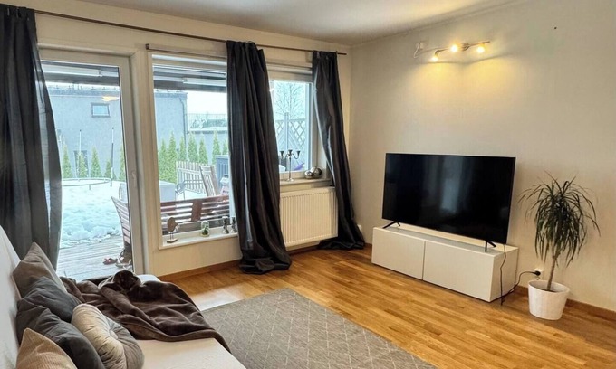Spikkestad Apartamento | Apartment near Oslo, Drammen, and a lake