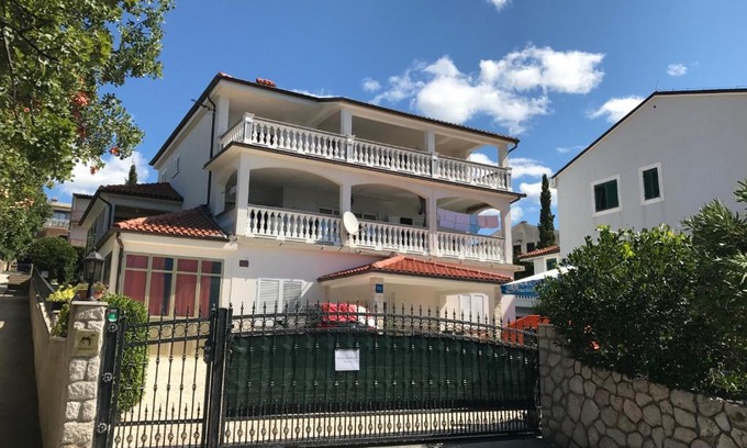 Novi Vinodolski Apartamento | Apartment Novi Vinodolski