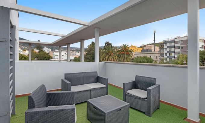 Los Llanos Apartamento | Apartamento 'Olia' con terraza privada, balcón y aire acondicionado