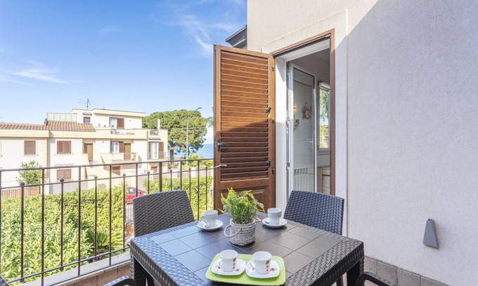 Porticello Apartamento | Apartamento 'Olimar Home' con vistas al mar, Wi-Fi y aire acondicionado