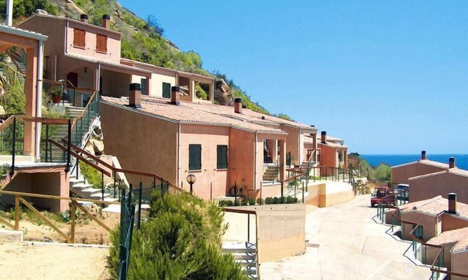 Costa Rei Apartamento | Apartamento en Costa Rei con vistas al mar