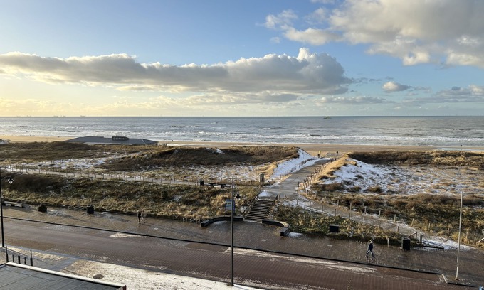 Noordwijk Apartamento | Boulevard apartamento con mobiliario de lujo con vistas al mar