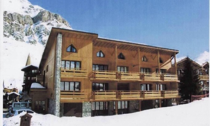Val-d'Isere Apartamento | Apartamento en primera línea de nieve, ski-in ski-out wifi gratuito