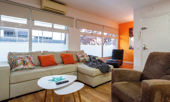 Eixample Apartamento | Apartamento 'Orange Loft' con Wi-Fi y aire acondicionado