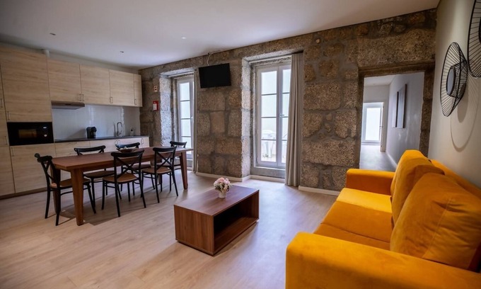 Guimaraes Apartamento | Apartment-Paço dos Duques