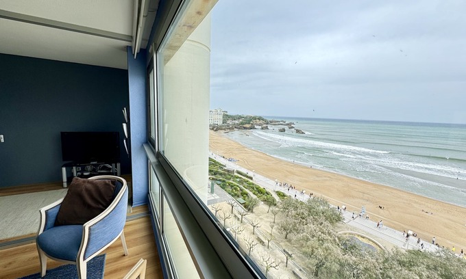 Biarritz City Centre Apartamento | Apartment PANORAMIQUE VIEW - Grande Plage Biarritz - PARKING