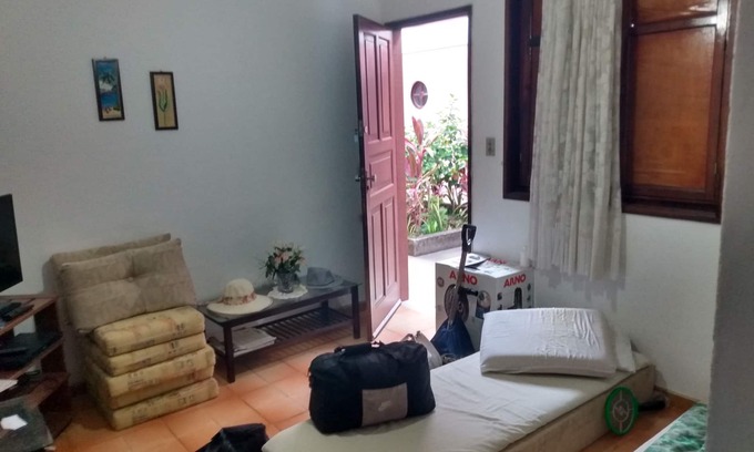 Porto da Madama Apartamento | Apartamento - Temporada de paquetá en el paraíso. En frente de la playa. Tranquilidad!
