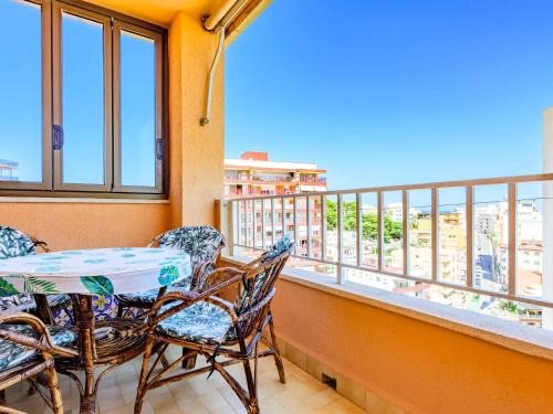 Oropesa del Mar Apartamento | Apartment Paradis-2 by Interhome