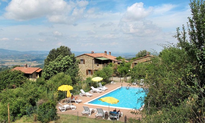 Paciano Apartamento | Apartment Paradiso Selvaggio-1 by Interhome