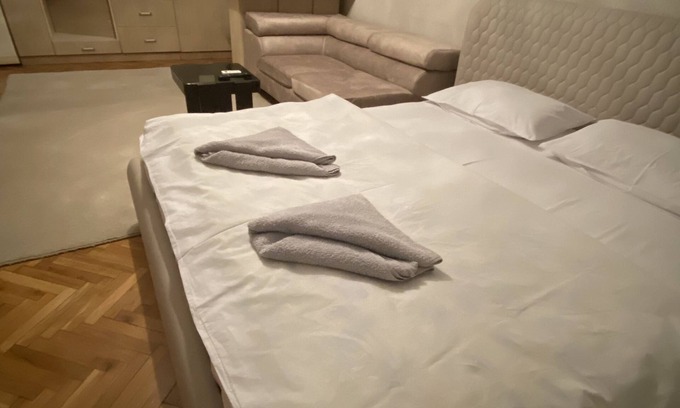 Pristina Apartamento | APARTMENT PERLA