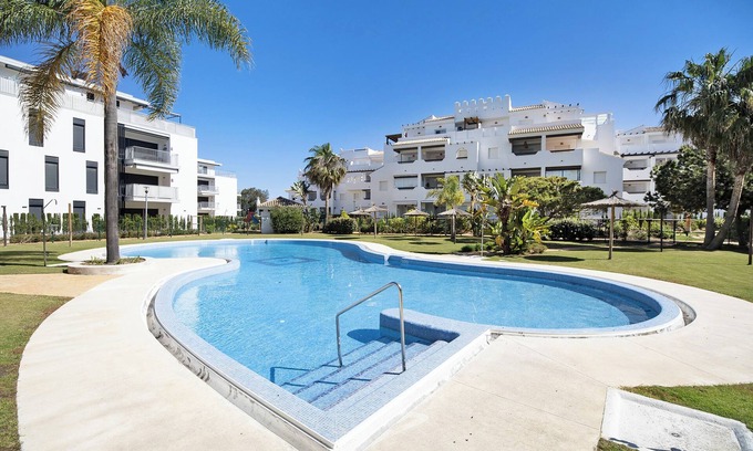Rota Apartamento | Apartamento Punta Candor cerca de la playa con piscina, terraza y Wi-Fi