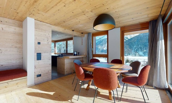 Samedan Apartamento | Apartment Quadrellas 4.5