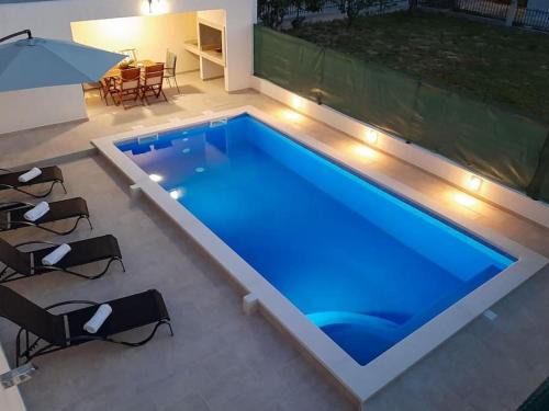 Dracevac Apartamento | Apartment Renata + PRIVATE swimming pool in SPLIT