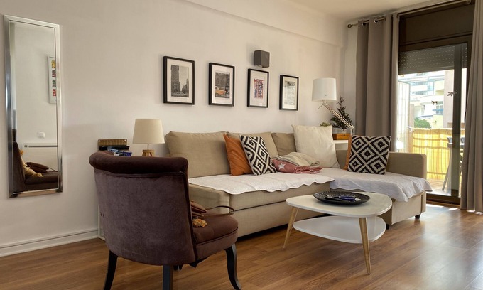 Platja d'Aro Apartamento | Platja d'Aro Gran apartamento reformado, 2 dormitorios, a 100 m de la playa y tiendas.