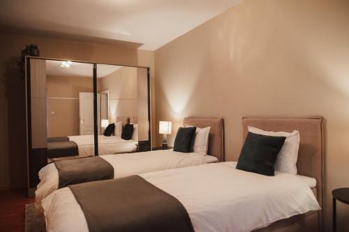 Plovdiv Apartamento | Apartment Rhea with Terrace & Parking