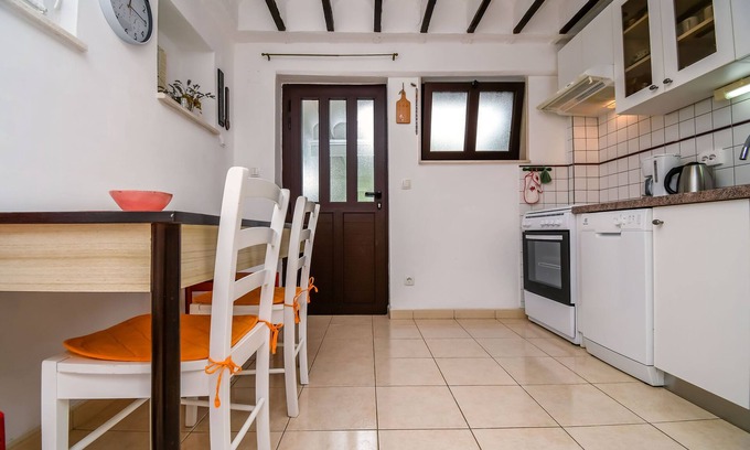 Slatine Apartamento | Apartamento Ribica (56381-A1) - Slatine (Ciovo)