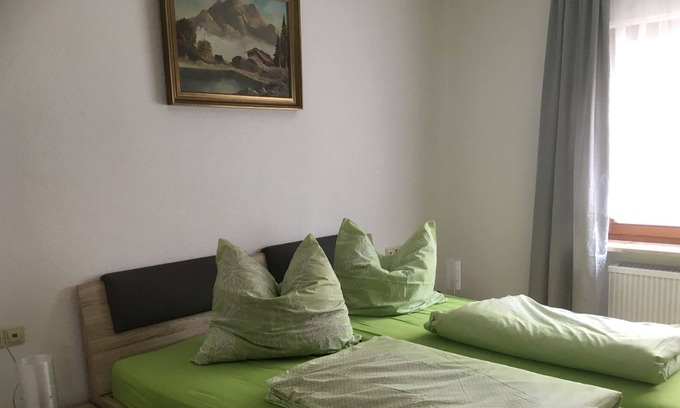 Ueberlingen Apartamento | Apartment Roter Mohn, 60 sqm, 1 bedroom, max. 2 adults + 1 small child
