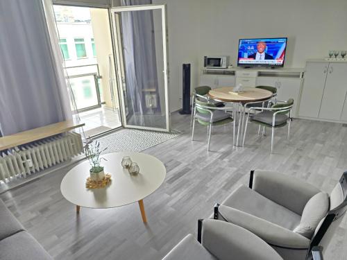 Rathaus Apartamento | Apartment`s Nr 2, 2b und 2C in Stuttgart Stadtmitte
