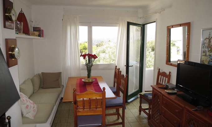 Cadaques Apartamento | vistas mar Apartamento en unos pocos minutos en el centro del pueblo