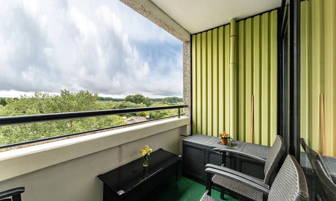 Schilksee Apartamento | Apartamento 'segelyachten-perle' con vistas al lago, balcón y Wi-Fi