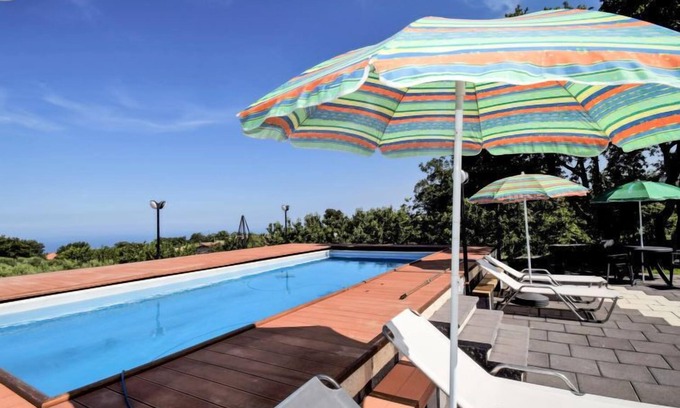 Piedimonte Etneo Apartamento | Apartamento Serena by Interhome