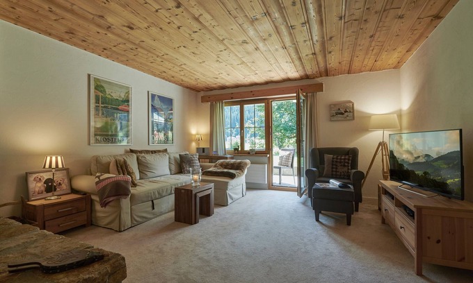 Klosters-Serneus Apartamento | Apartamento 'Serina A' con terraza privada y Wi-Fi