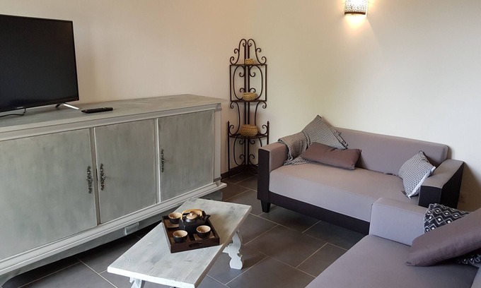 Serra-di-Ferro Apartamento | Apartamento 'Serra-di-ferro Corse' con balcón y Wi-Fi