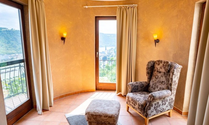 Sankt Goar Casa | Apartment, shower or bath, WC - Hotel Schloss Rheinfels