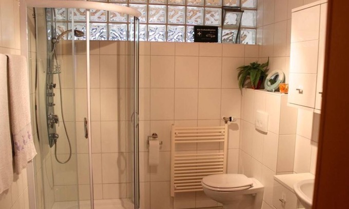Ranschbach Apartamento | Apartamento, ducha, aseo, cabina de infrarrojos - Apartamento "Zur Quelle"