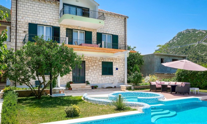 Mali Ston Apartamento | Apartamento Siga by Interhome