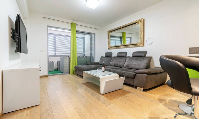 Ratac Apartamento | Apartment Simic Near the Beach with garage