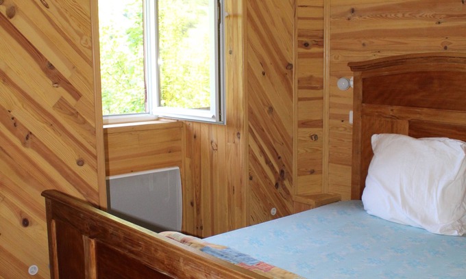 Eaux-Bonnes Apartamento | Apartment sleeps 8-10 quiet in eaux bonnes 64