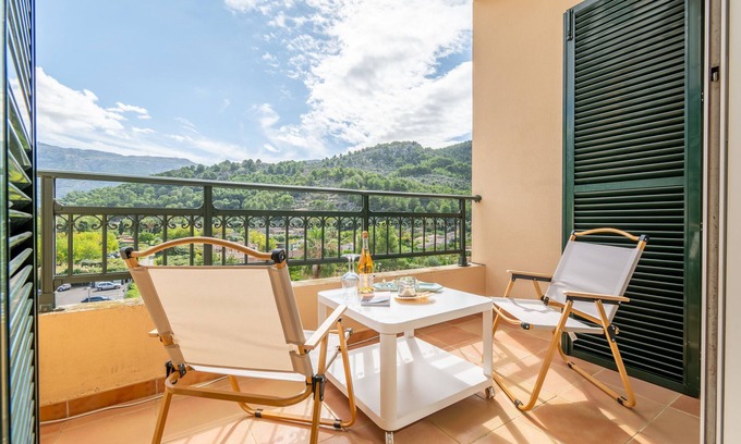 Puerto de Soller Apartamento | Apartamento 'Playa de Soller' con balcón y Wi-Fi