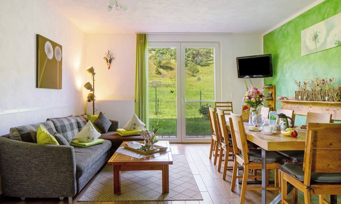 Hofsgrund Apartamento | Apartamento 'Sport Rees - Ferienwohnung Ulrike' con vistas a la montaña, terraza privada y Wi-Fi